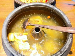 -云海肴·汽锅鸡·云南菜(天山百盛优客店)