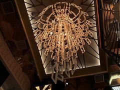 -Mogul Eatery·大亨餐酒馆