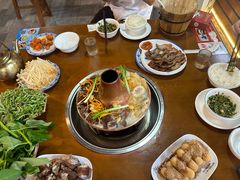 -岳记兴隆·青城腊排铜火锅(融创店)