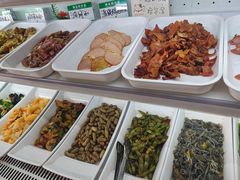 -哈尔滨小酒馆·鲜肉现穿自助烧烤(康新花园店)