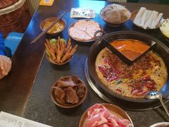 -渝井巷重庆老火锅(沈阳吉祥店)