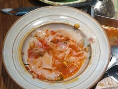 -野山舂·贵州现舂酸汤火锅(鸿通城店)