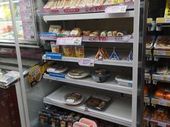 零售区-全家便利店(法华寺街店)