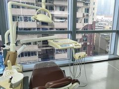 -极光口腔·矫正种植修复(锦江店)
