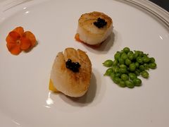 香煎鹅肝黑松露带子-皇朝会.经典传统粤菜(外滩店)