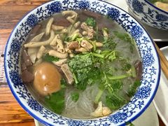 -叶新小吃店(来凤小区总店)