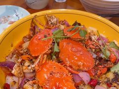 -休记光头香辣蟹干锅(绵竹店)