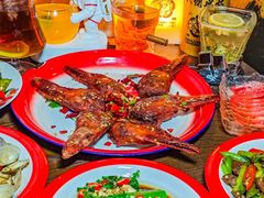 -人间半杯·小酒馆创意菜(三里屯店)