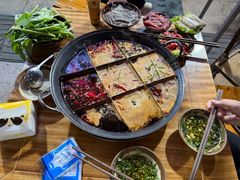 -正南齊北重庆老火锅(光华村直营店)
