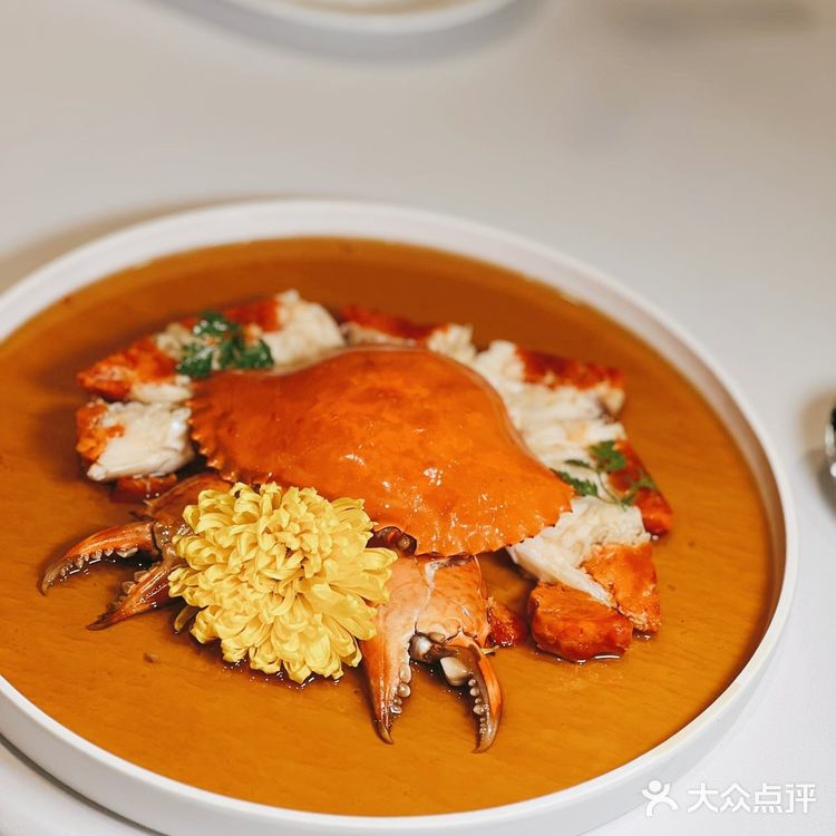 每次去圆鑫吃淮扬菜都吃的特别满意，用餐环境绝佳