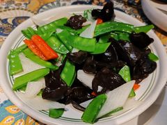 -云海肴·汽锅鸡·云南代表菜(天山百盛优客店)