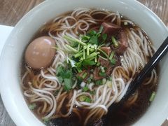 -李先生牛肉面大王(北京站售票厅餐厅)