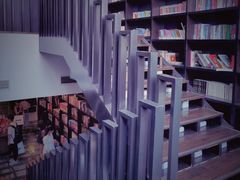 -钟书阁(松江泰晤士小镇店)