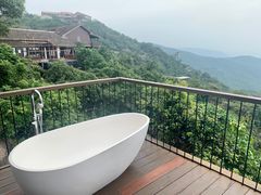 -三亚亚龙湾人间天堂鸟巢度假村