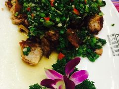 -香巴拉云南餐厅(华莱坞店)