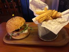 -HIB HUB公社(解放西路店)