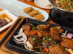 -莲餐厅·湖北菜·潜江小龙虾店(愚园路店)
