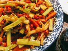 火爆鼻筋-拈一筷子·宜宾江湖菜(总店)