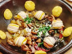 -万里闯关东铁锅炖菜馆(高新旗舰店)