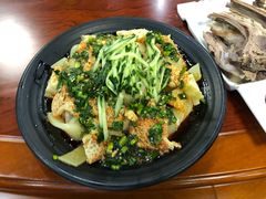 -三江源美食城