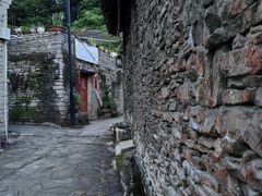 -高荡千年布依古寨旅游景区