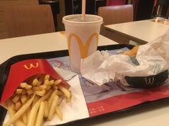 -麦当劳(凯德广场店)