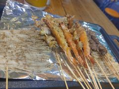 烤虾-路边摊小炉子烧烤