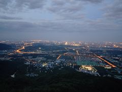 -鬼笑石后山停车场