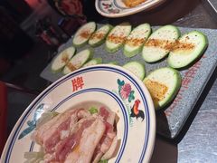 -张牌牌·东北烤肉小吃市集(金楠天街店)
