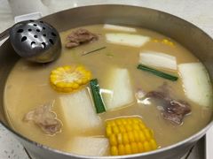 -肥仔文澳门猪骨煲(南京西路店)
