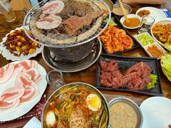 -韩风烤牛肉冷面店
