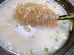 -万红路羊汤烧饼店(将台路店)