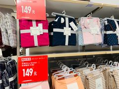 -优衣库(北京万柳华联购物中心店)