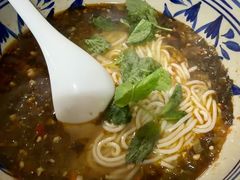 -蜗牛小馆醉乡民谣云南菜(惠新西里店)