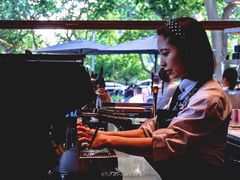 -星巴克臻选(南京艾尚天地店)