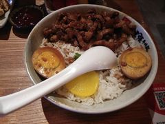 台式手切卤肉饭-老张牛肉面(大卫城店)