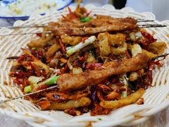 -江城燕子大排档(江汉路步行街店)