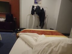 -紫东瑞亨酒店(牛市口地铁站店)