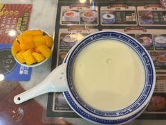 -广信牛奶甜品世家(台东店)
