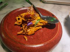 敲糖棒棒鸡-辛香汇·现炒川菜(淮海路百盛店)