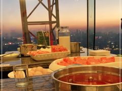 -云中捞高空旋转餐厅(商茂世纪广场店)