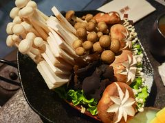 菌菇拼盘-湊湊火锅·茶憩(新中关购物中心店)