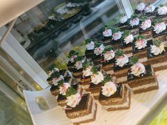 -金滏山烤肉·海鲜·火锅自助餐厅(襄阳万达店)