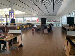 大堂-麦当劳(高铁南站店)