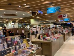 -诚品(信义店)