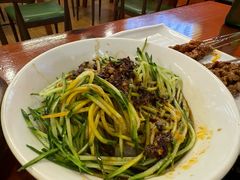 -老何太太鹤岗小串·团建聚餐(龙华店)