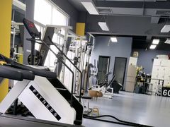 -天型健身工作室(大学城店)