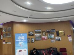 -雅悦齿科(顾村公园店)