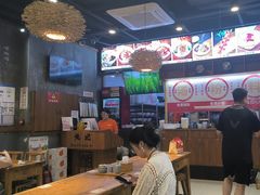 -湘人龙记老长沙米粉(鸟巢店)