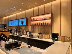 -星巴克(古美路店)